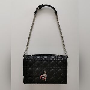 Black Quilted Vegan Leather Top Handle Silver Removable Shoulder Strap Bag Purse